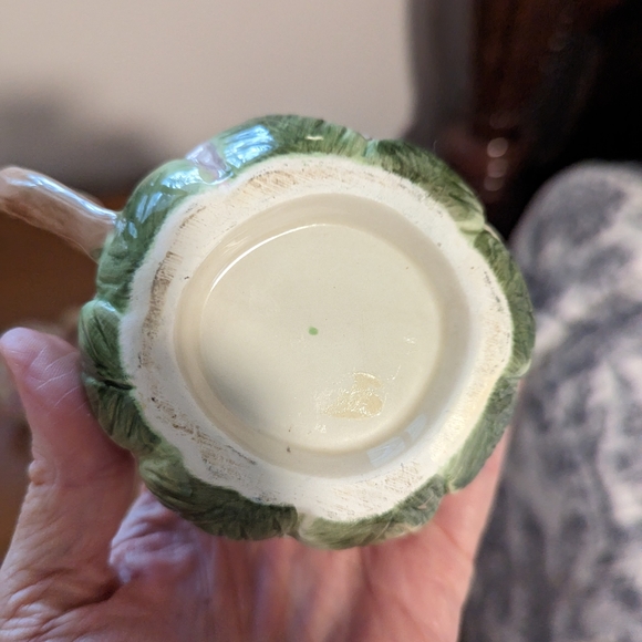 Purple Hydrangea Creamer and Sugar Bowl with lid - Picture 6 of 7